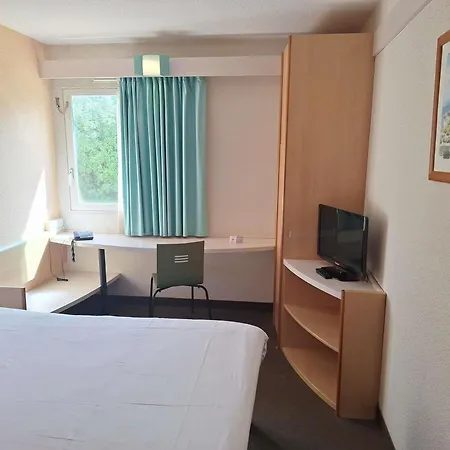 Hotel Ibis 2*