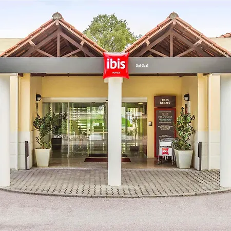 Ibis 2* Setúbal