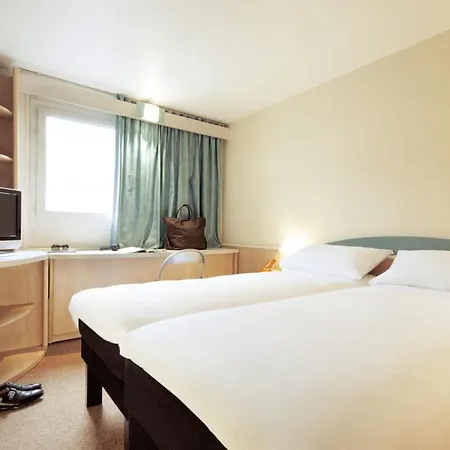 Ibis 2* Setubal