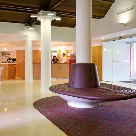Ibis 2* Setúbal