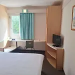 Отель Ibis 2*