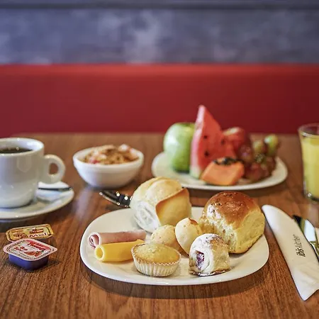 Hotel Ibis 2*